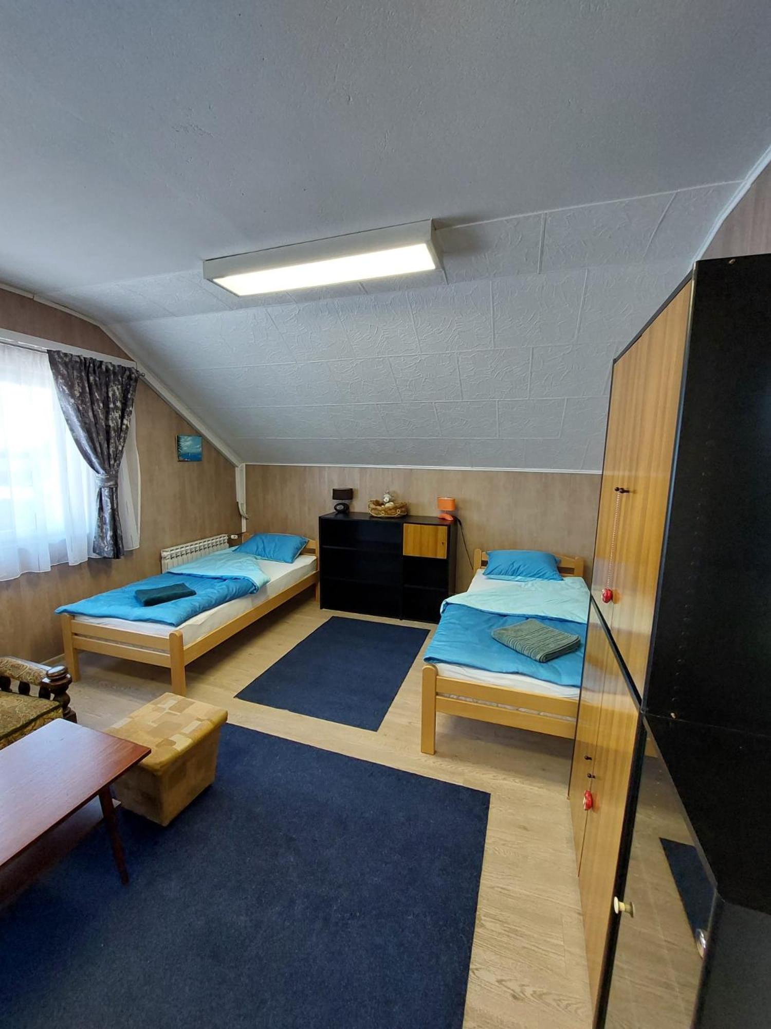 Hostel Suzzzy Novska Eksteriør billede
