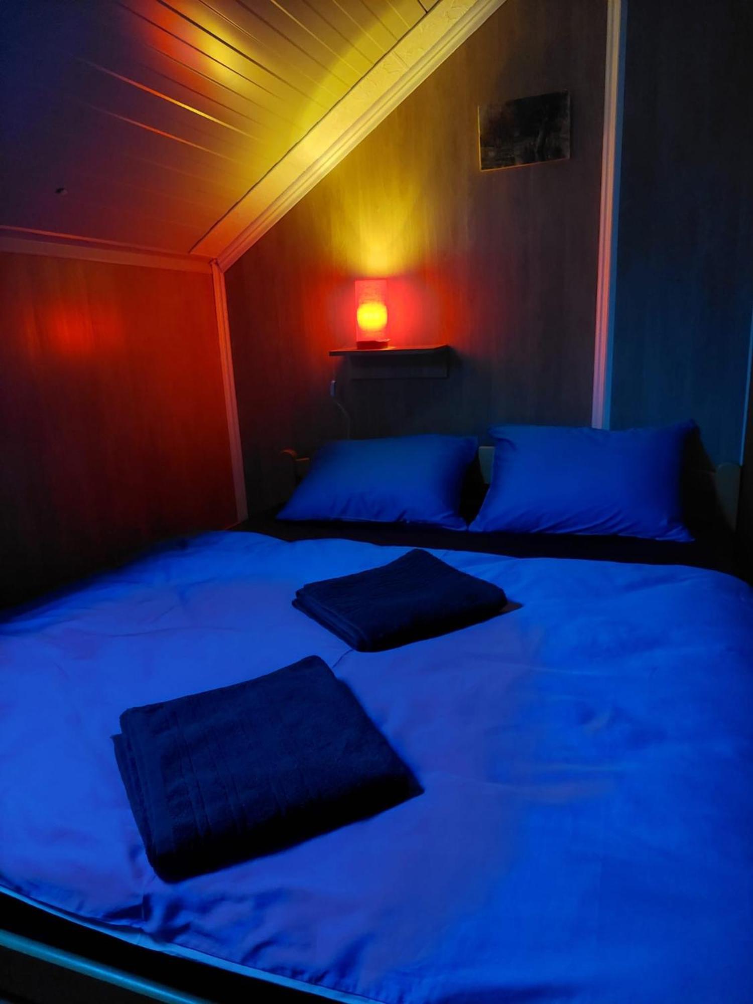 Hostel Suzzzy Novska Eksteriør billede